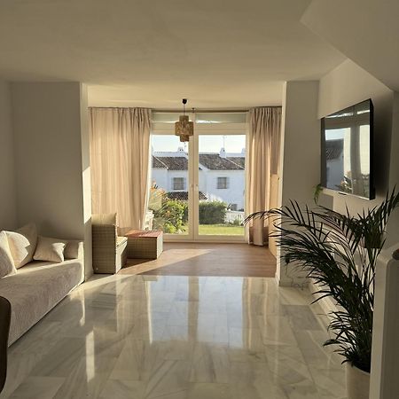 Вилла Stunning Chalet In Mijas-Costa Near Beach! Экстерьер фото